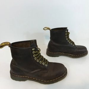 Dr. Doc Martens Airwair Boots SZ 9 Men 10 Women